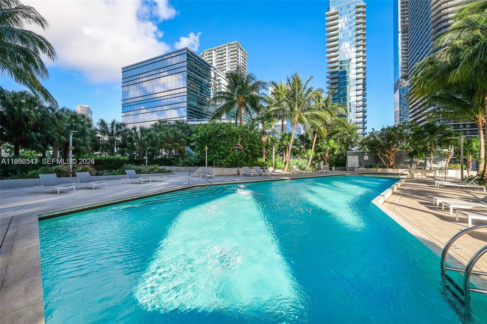 RISE CONDO - Residential