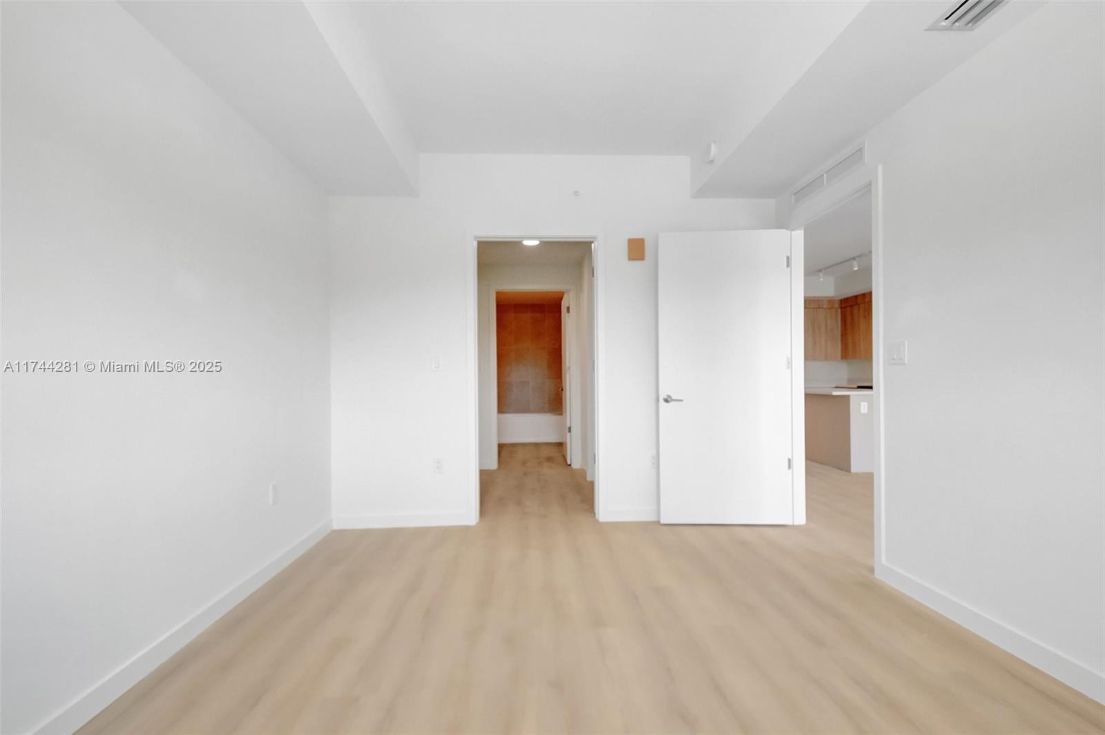 LAKE WORTH HEIGHTS - Residential Lease