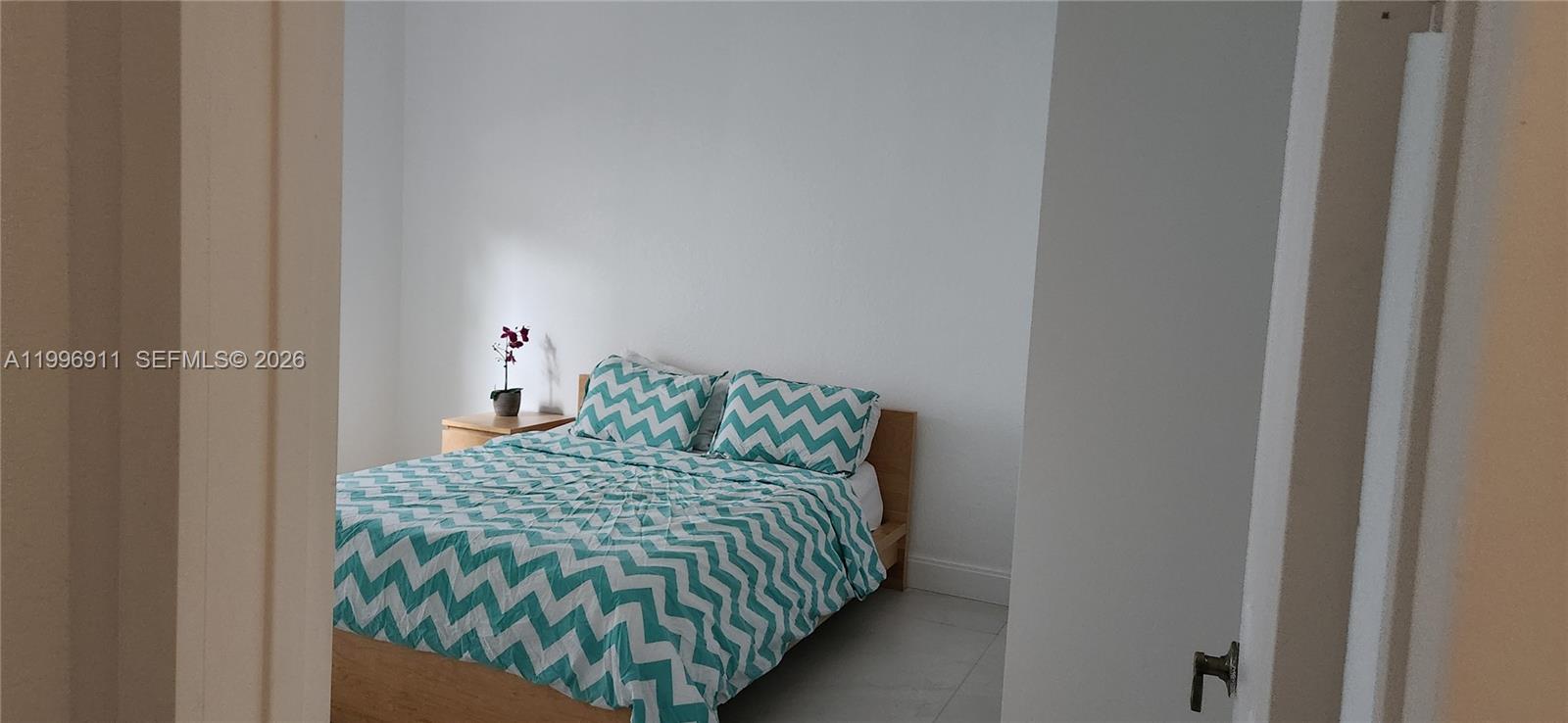 ISLES AT WESTON - Residential Lease