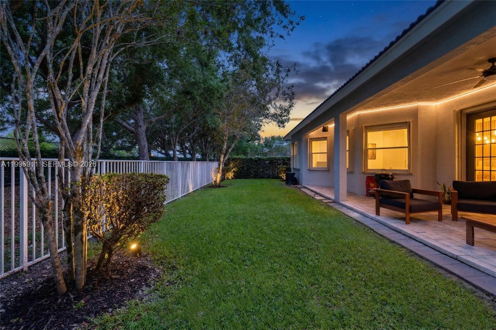 ISLES AT WESTON - Residential Lease