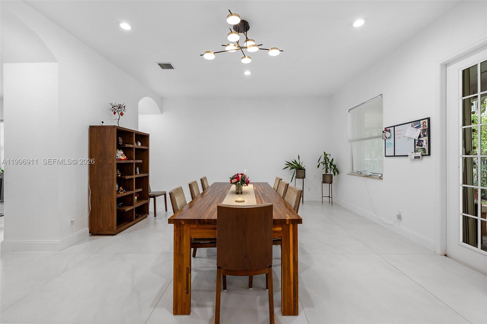 ISLES AT WESTON - Residential Lease