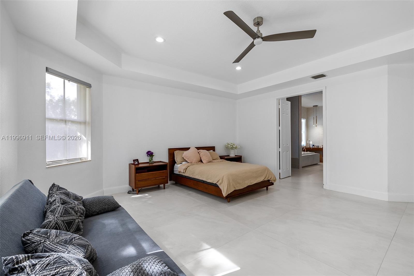 ISLES AT WESTON - Residential Lease