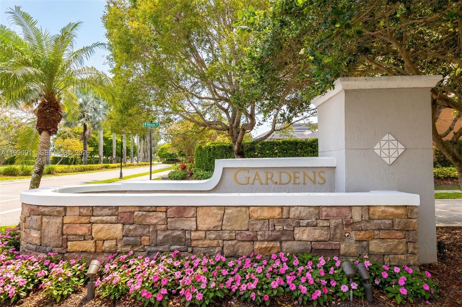 ISLES AT WESTON - Residential Lease