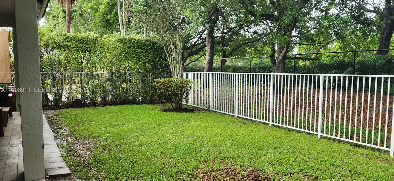 ISLES AT WESTON - Residential Lease