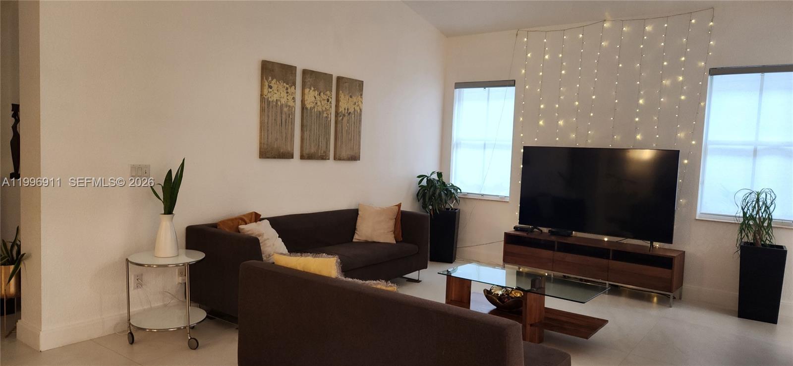 ISLES AT WESTON - Residential Lease