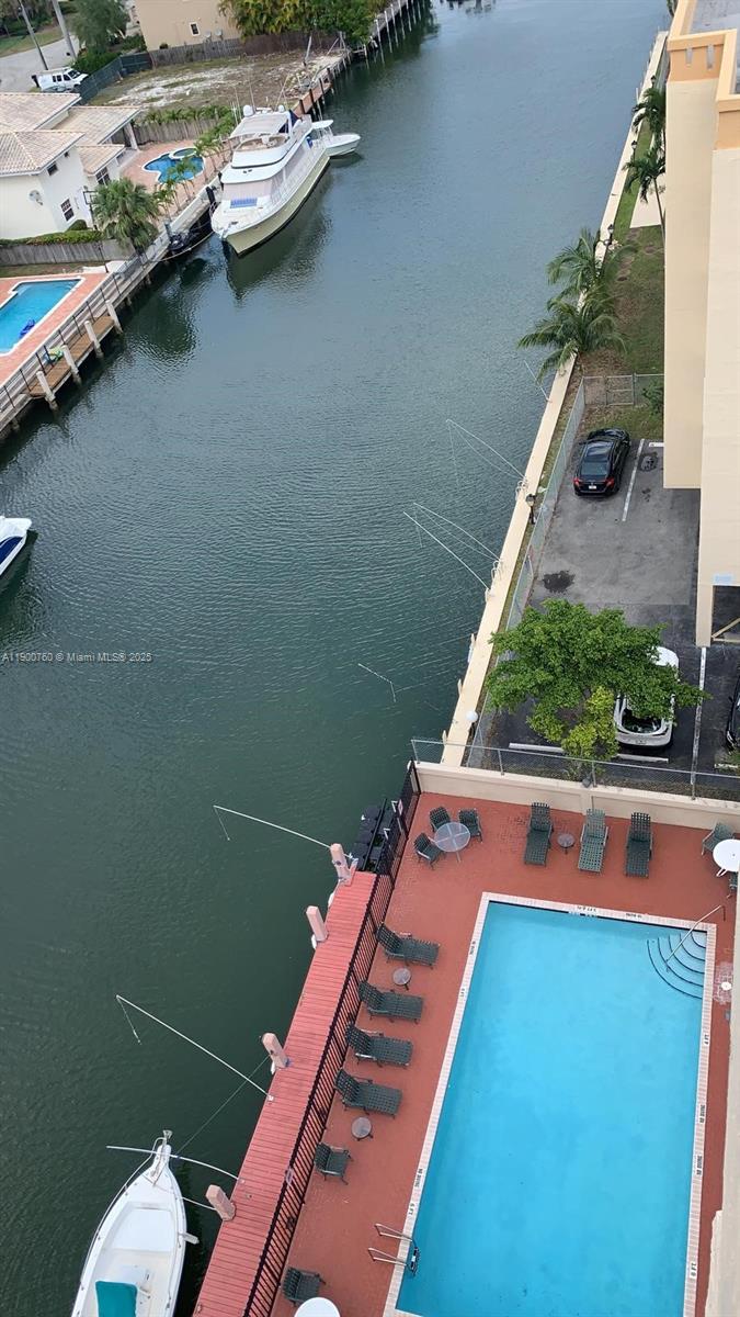 ISLAND SHORES CONDO - Residential Lease