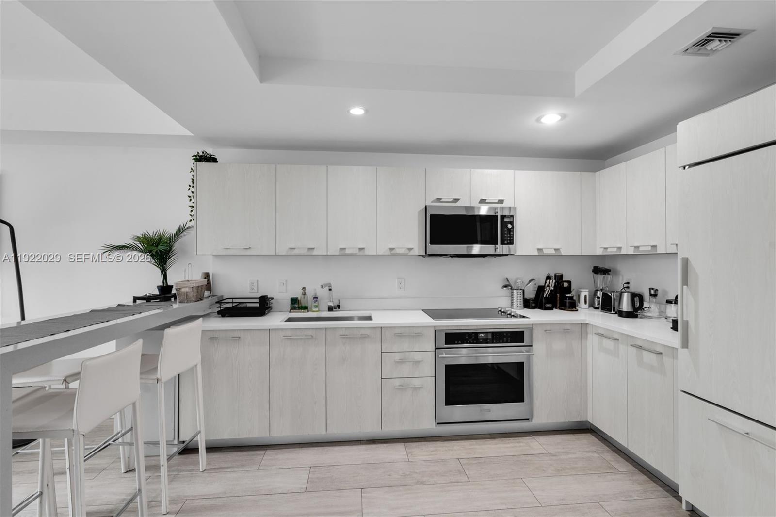 BRICKELL HEIGHTS WEST CON - Residential