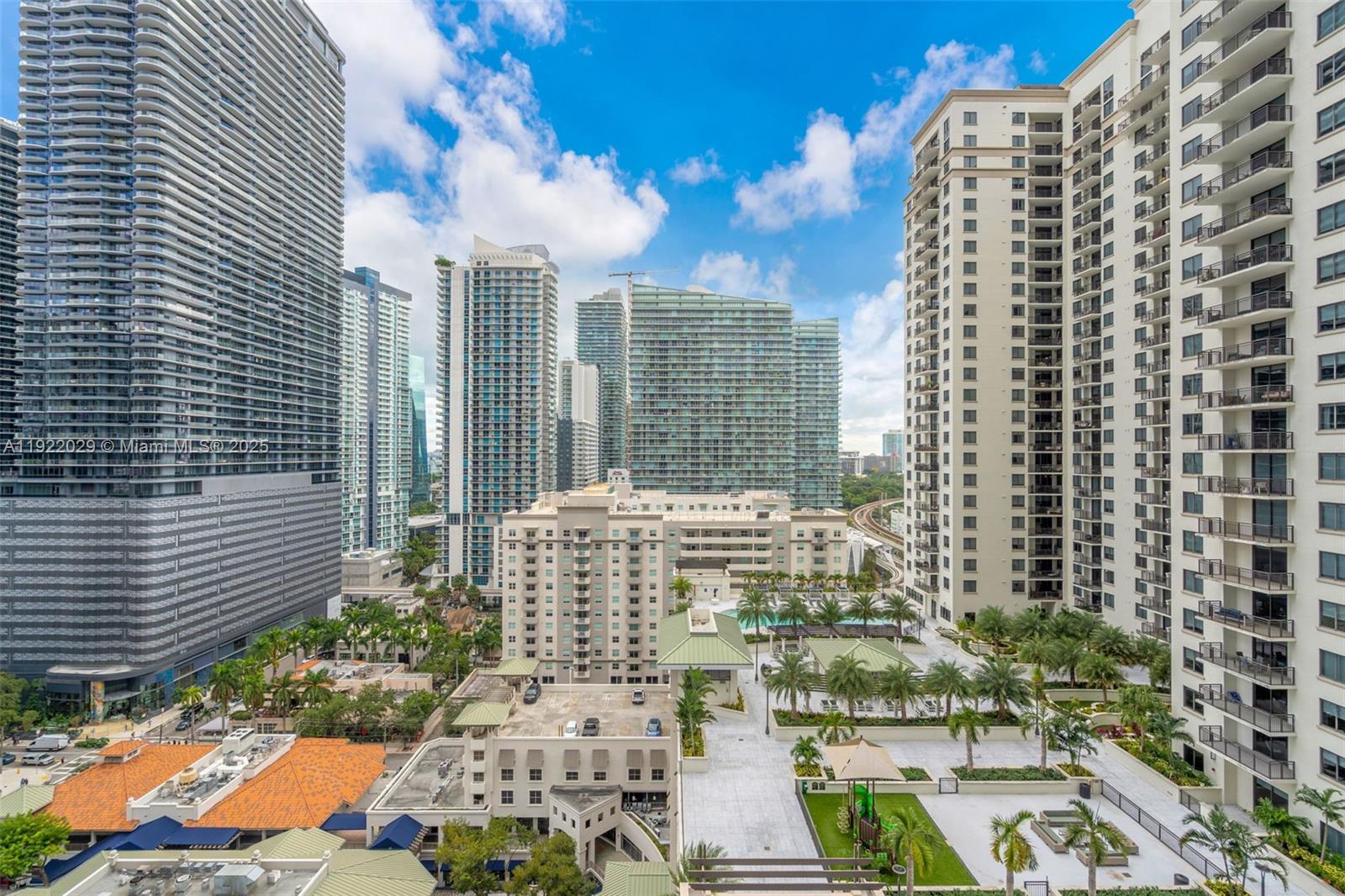 BRICKELL HEIGHTS WEST CON - Residential