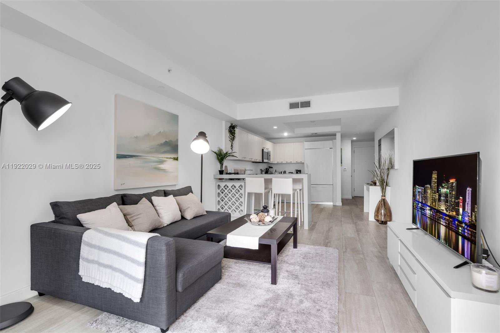 BRICKELL HEIGHTS WEST CON - Residential