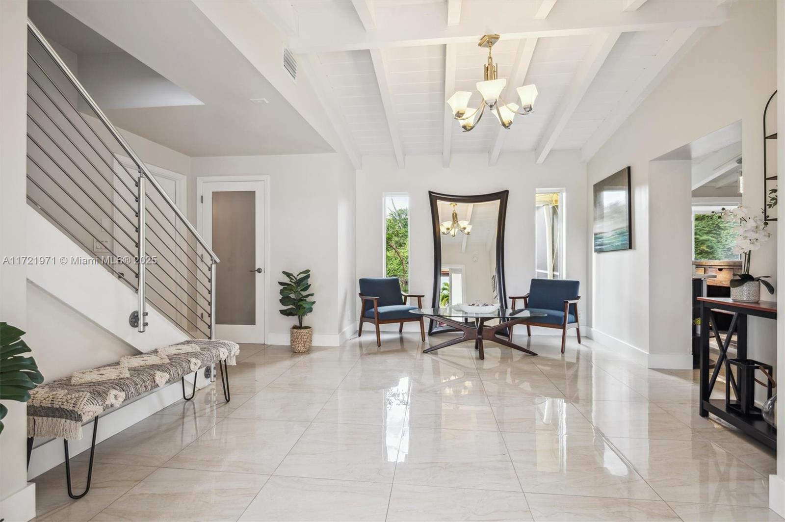 LAS OLAS BY THE SEA EXT - Residential