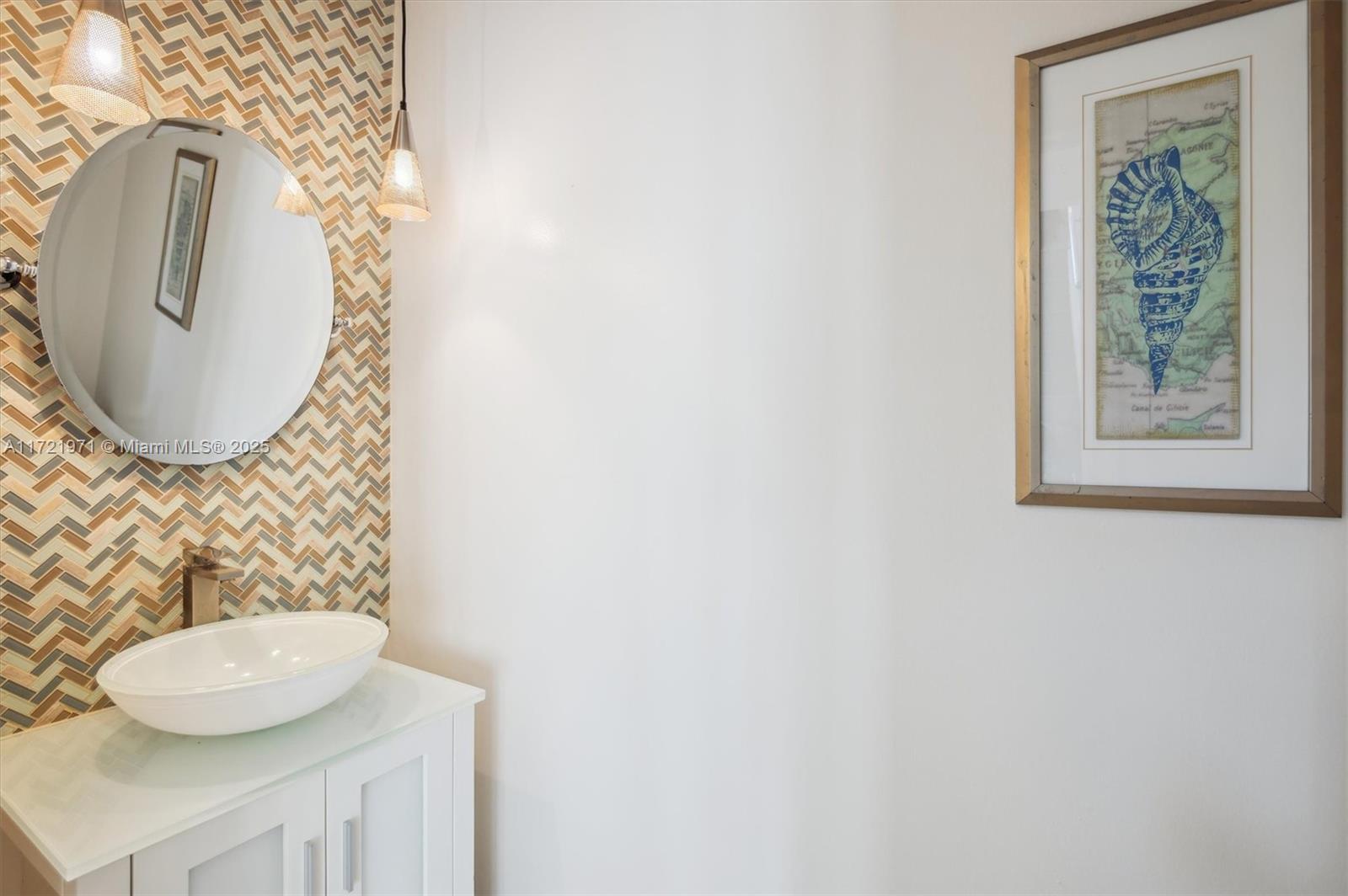 LAS OLAS BY THE SEA EXT - Residential