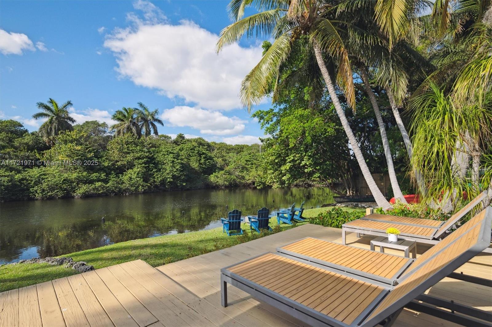 LAS OLAS BY THE SEA EXT - Residential