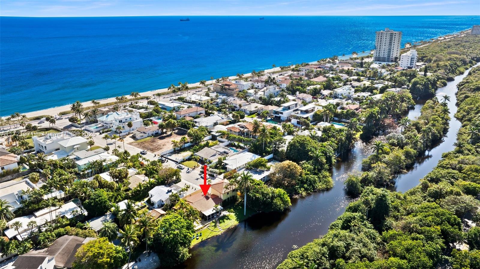 LAS OLAS BY THE SEA EXT - Residential