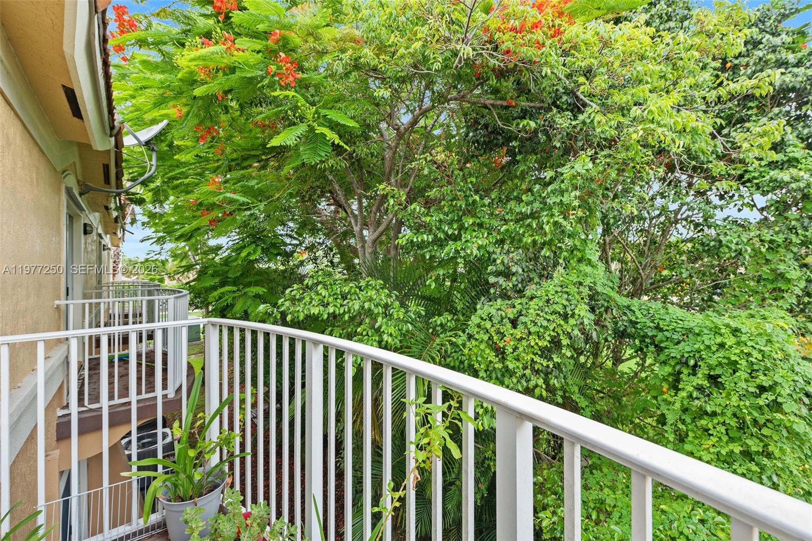 MELROSE POINT CONDO - Residential