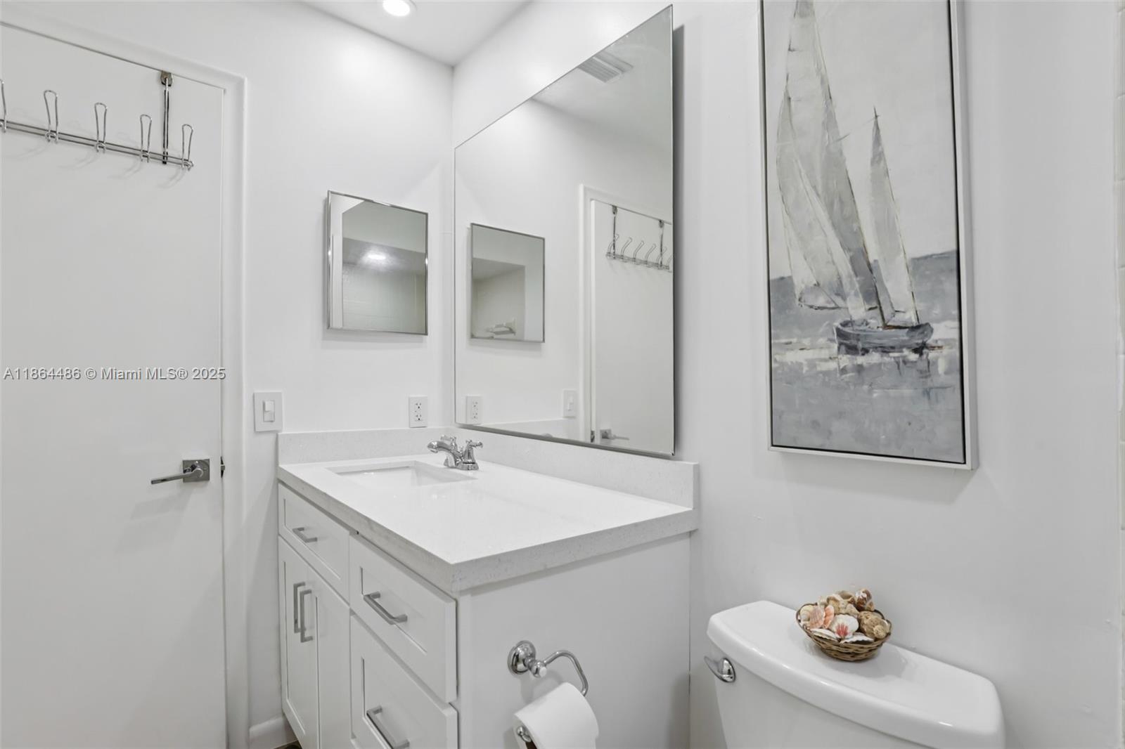 KENDALL LKS E LAKEVIEW TH - Residential