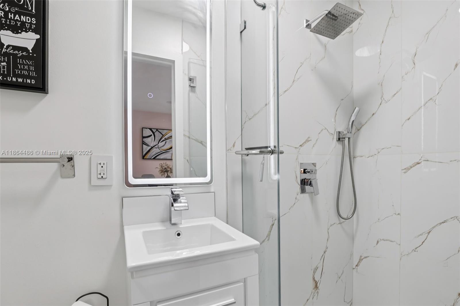 KENDALL LKS E LAKEVIEW TH - Residential