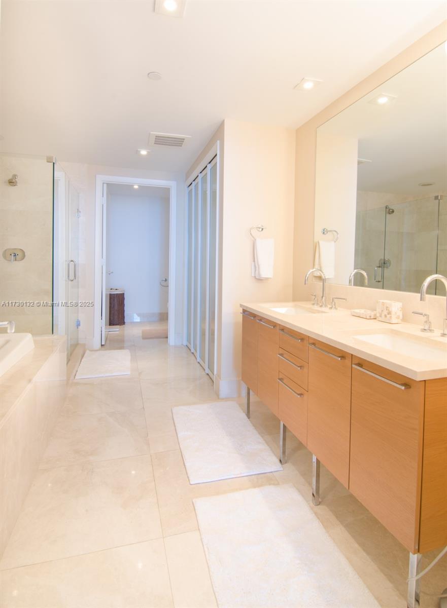 JADE BEACH CONDO - Residential