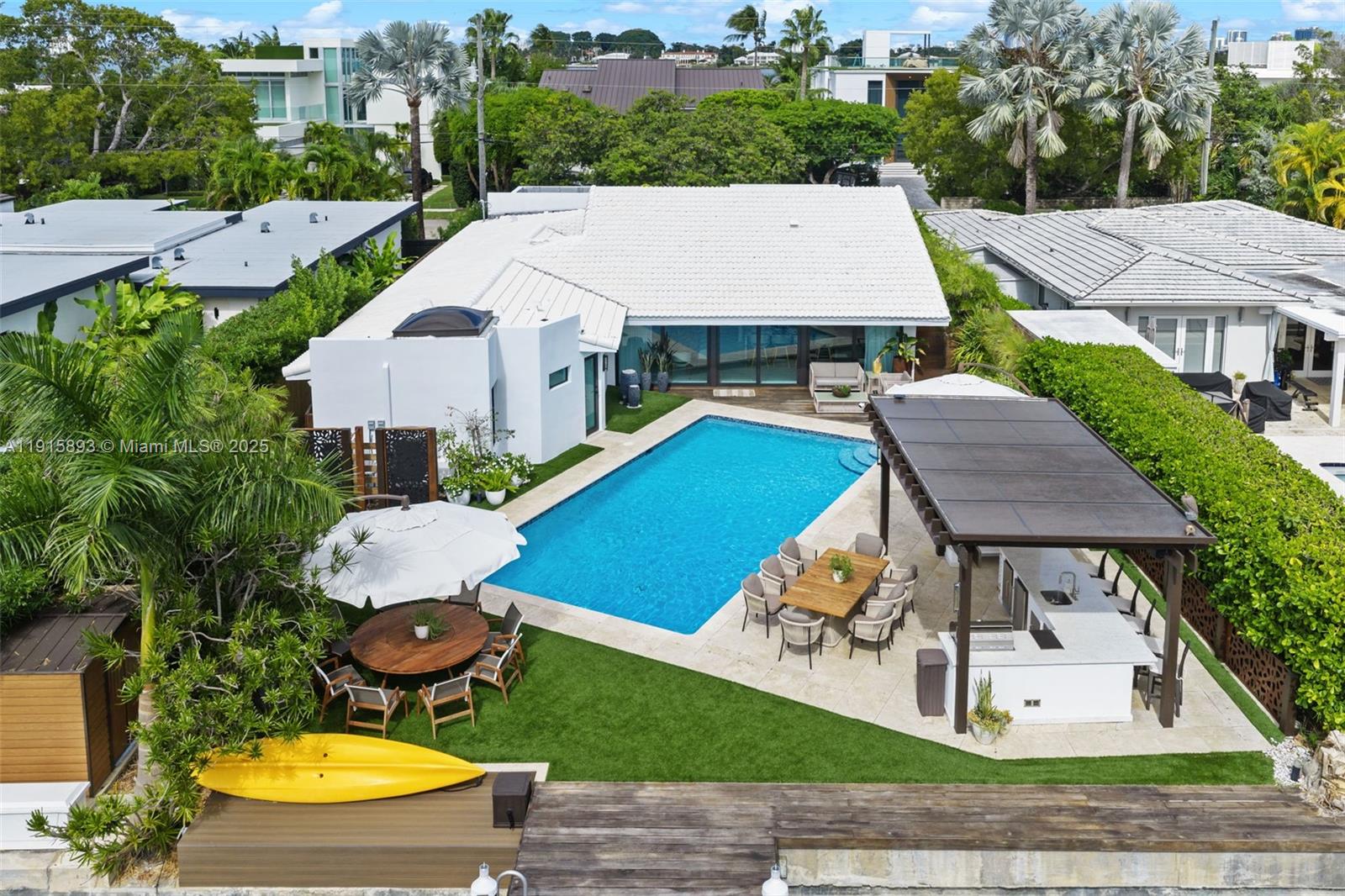 BISCAYNE POINT - Residential