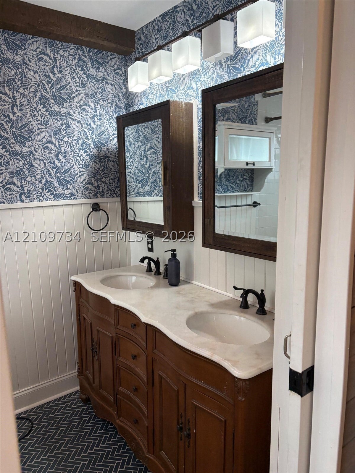1501 SE 15th St 1-2