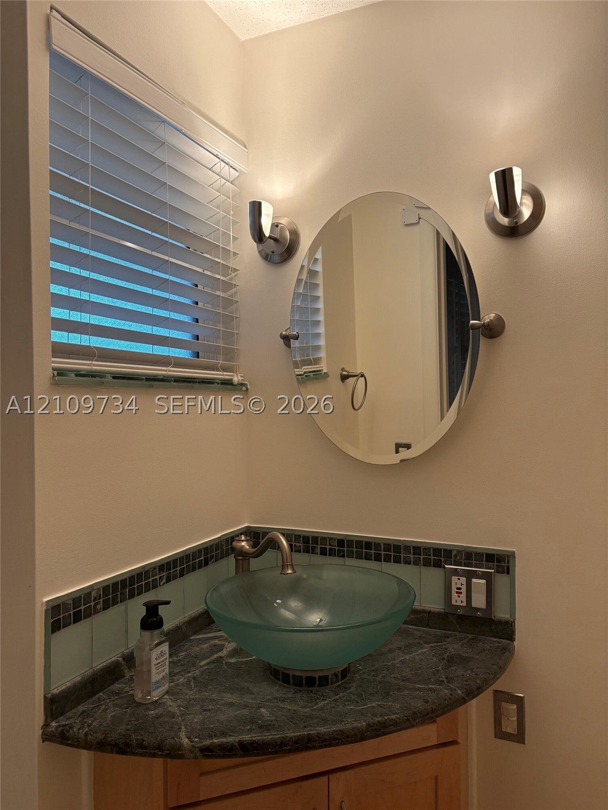 1501 SE 15th St 1-2