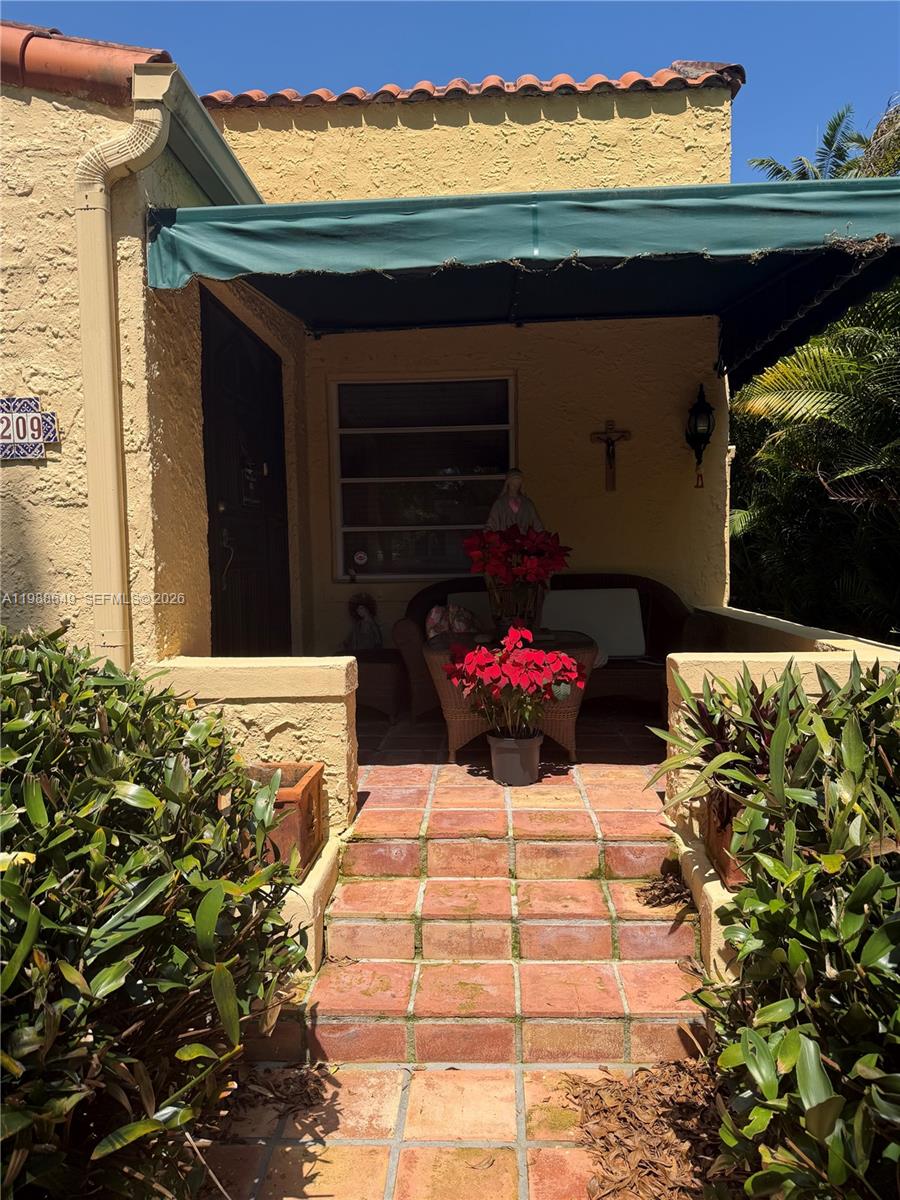 CORAL GABLES GRANADA SEC - Residential