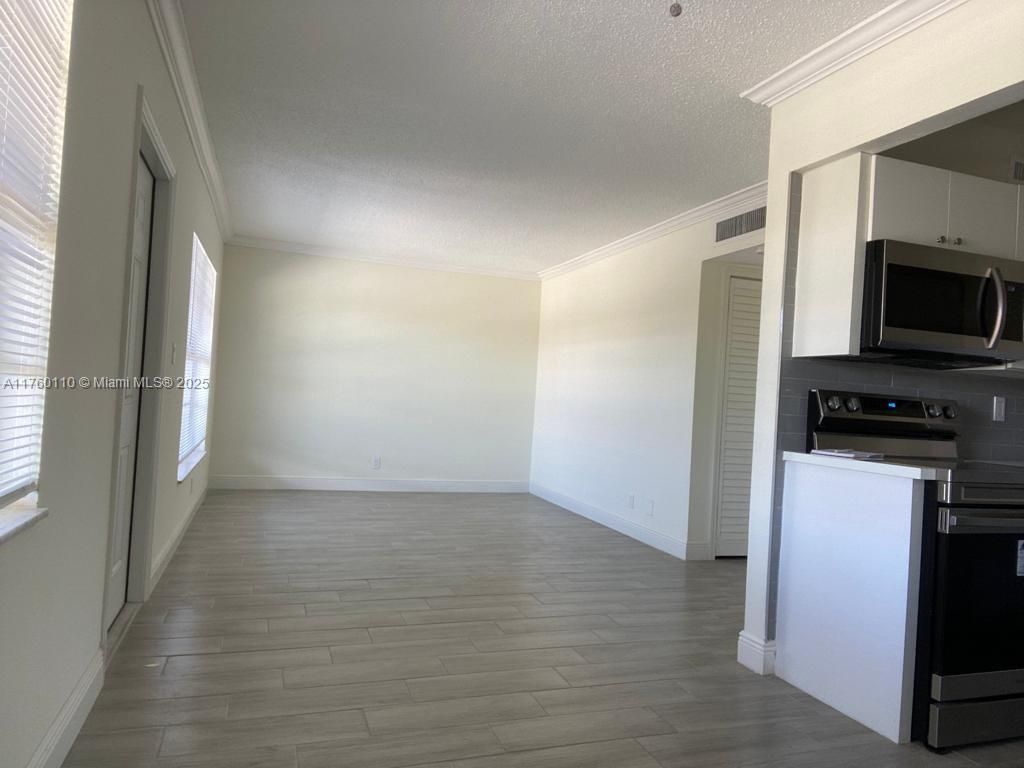 Photo of 1331 S Dixie Hwy #323, Deerfield Beach, FL 33441 (MLS # A11760110)