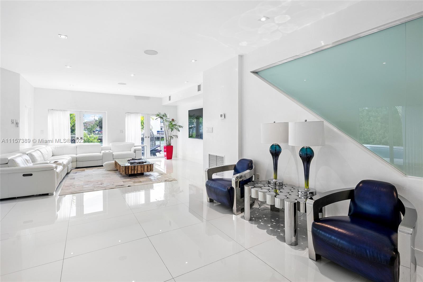 NORMANDY GOLF COURSE - Residential