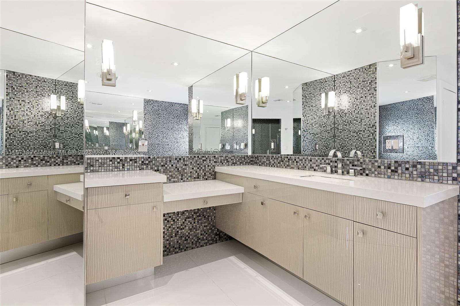 NORMANDY GOLF COURSE - Residential