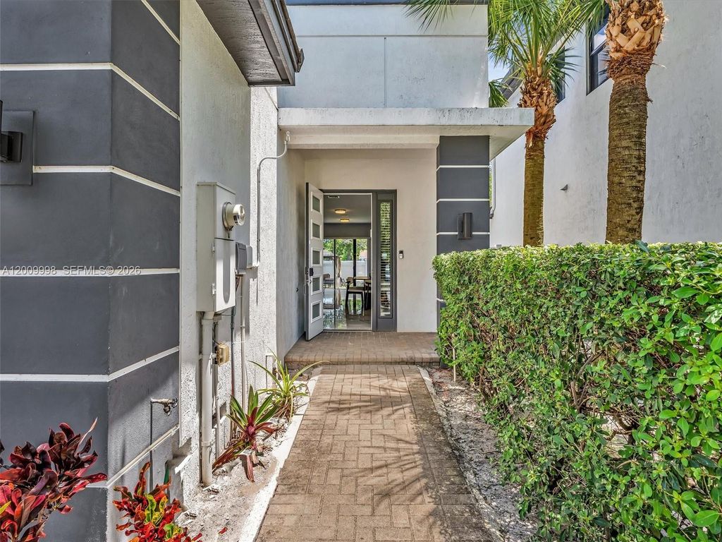 Photo of 4920 Whispering Way #4920, Dania Beach, FL 33312 (MLS # A12009998)