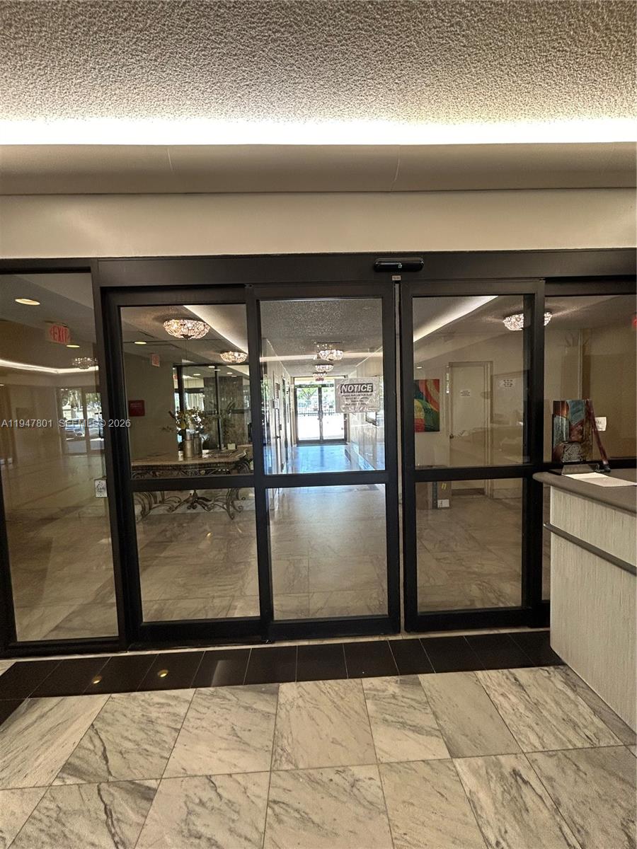 CANONGATE CONDO NO ONE - Residential