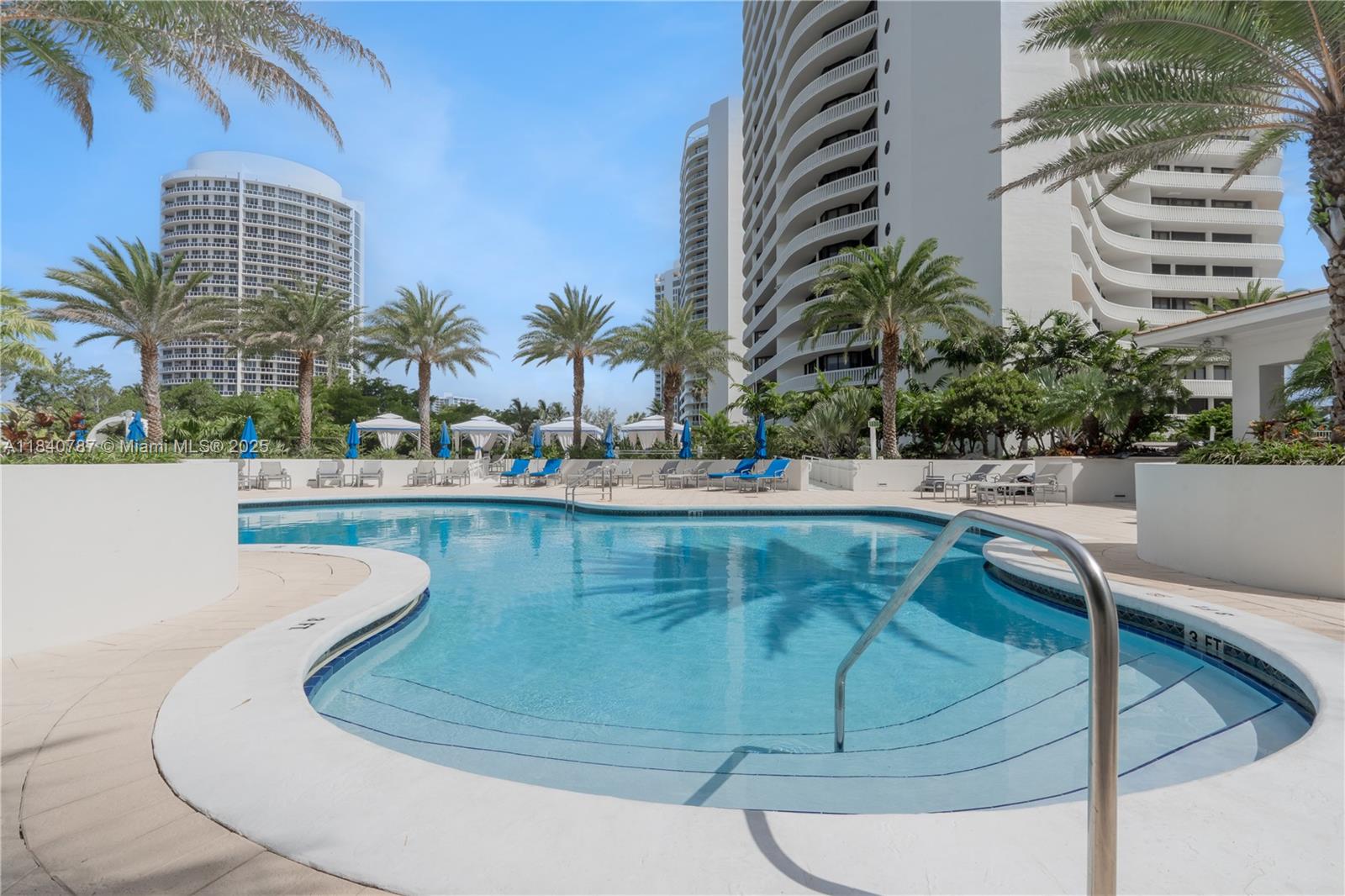 3000 ISL BLVD WILLIAMS IS - Residential