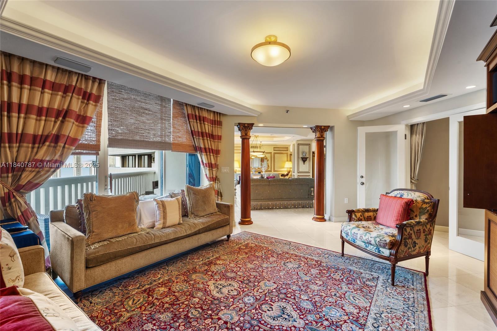 3000 ISL BLVD WILLIAMS IS - Residential