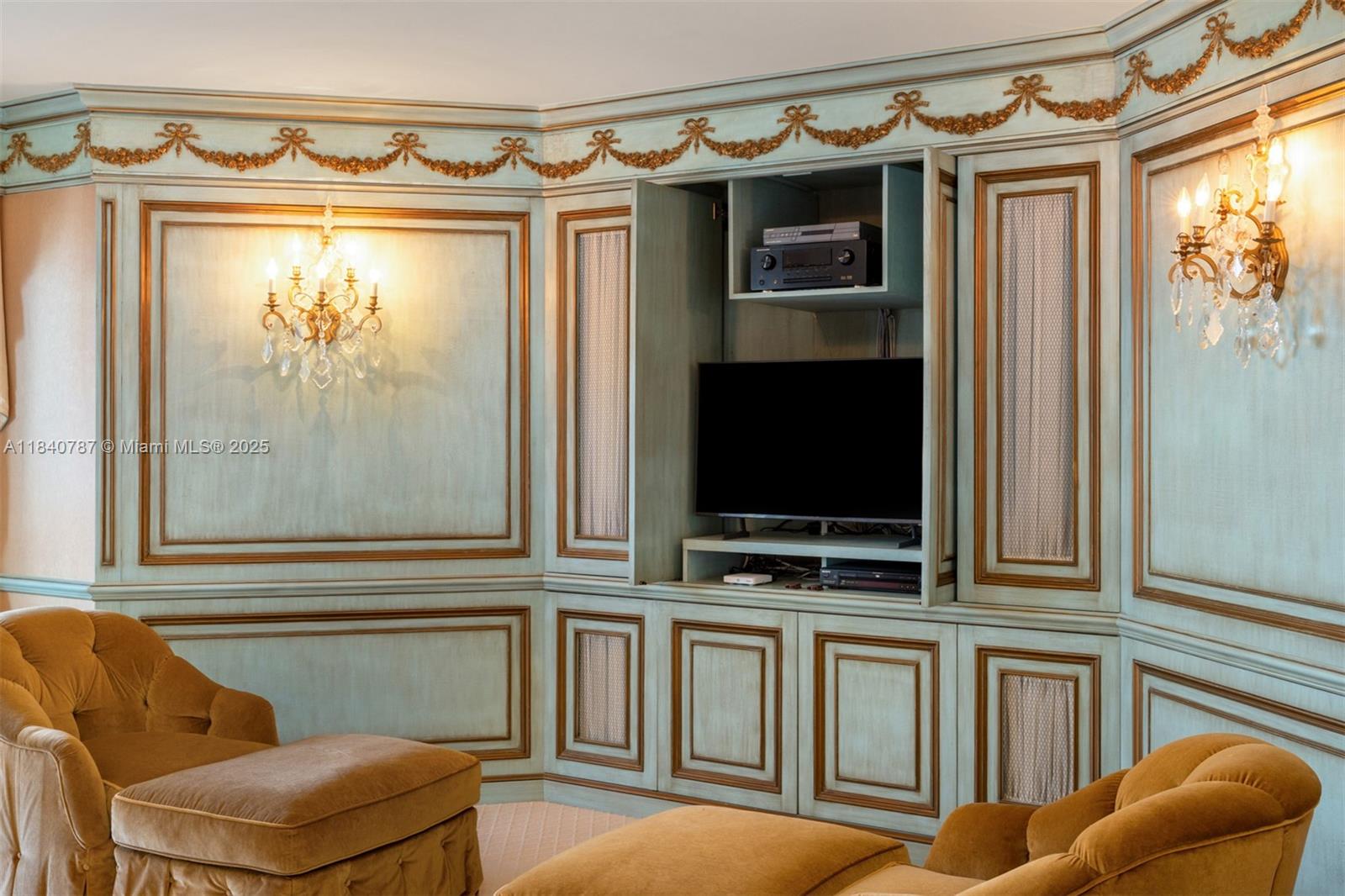 3000 ISL BLVD WILLIAMS IS - Residential