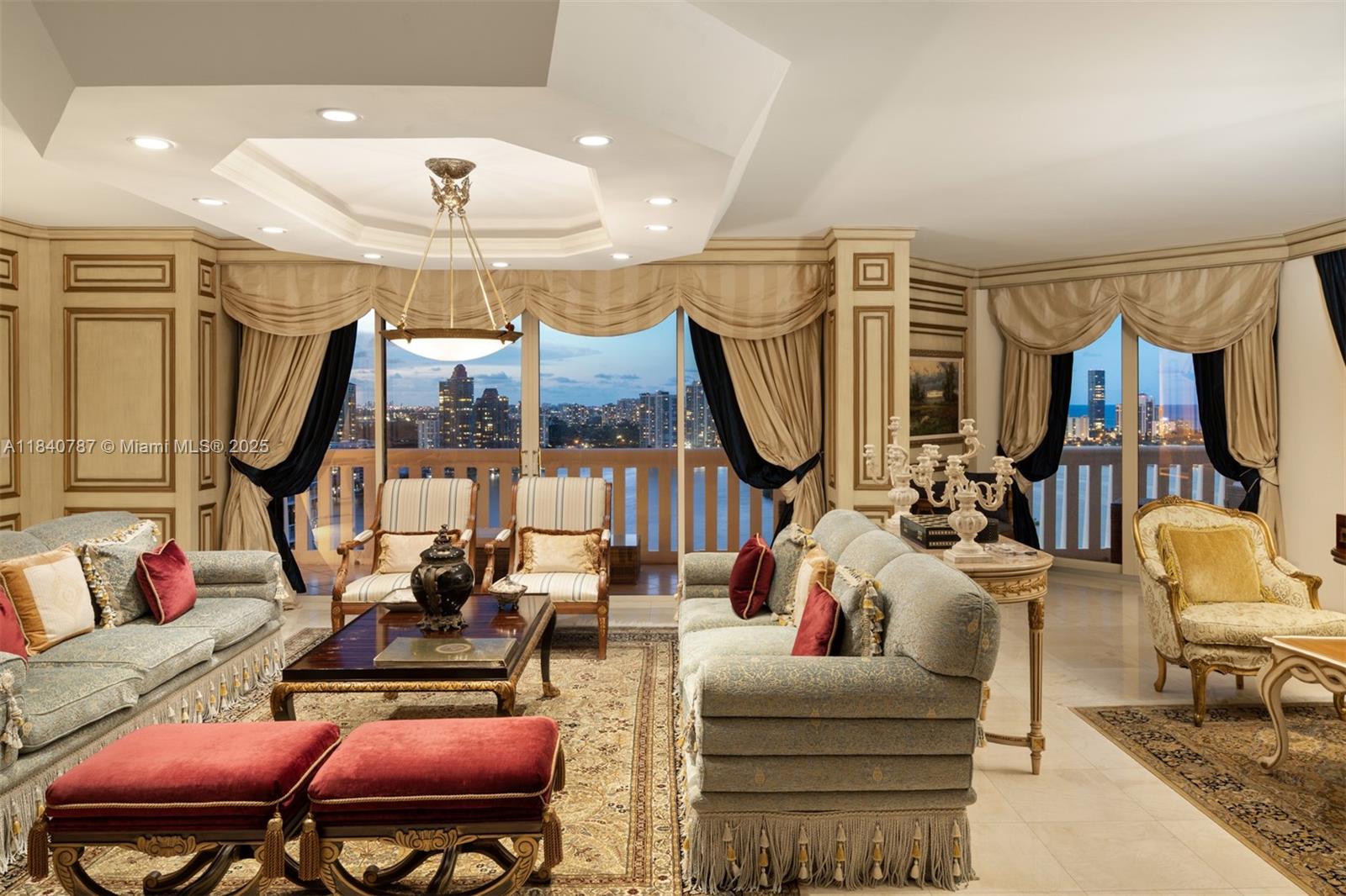 3000 ISL BLVD WILLIAMS IS - Residential