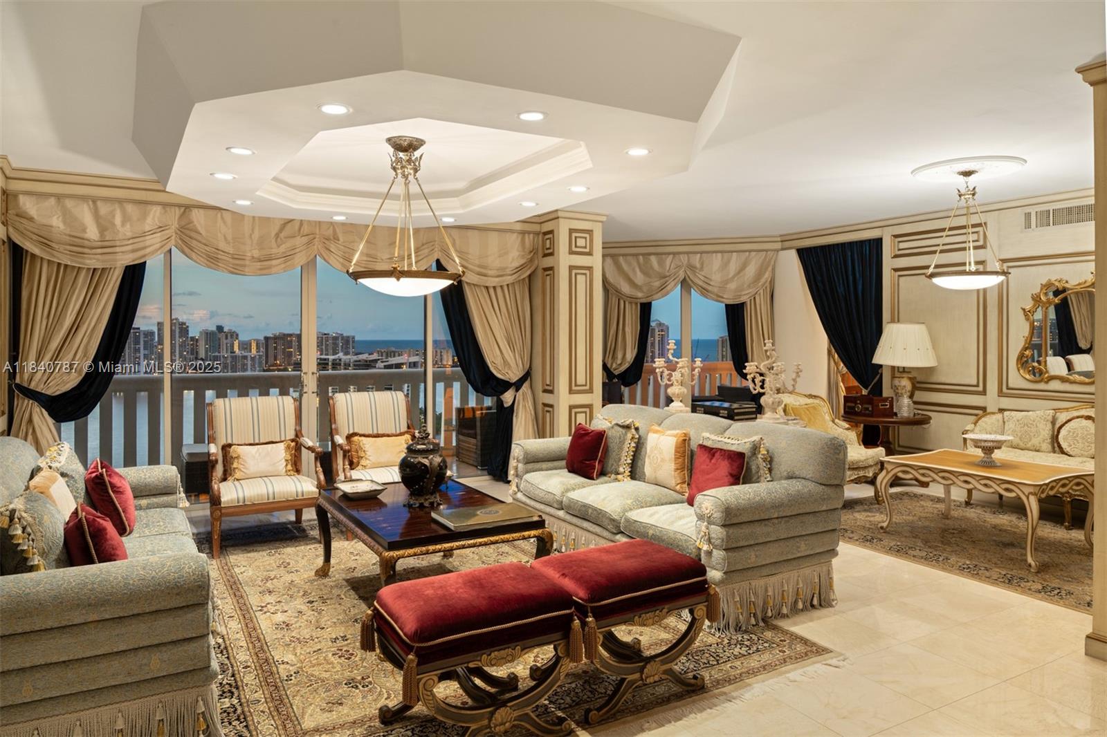 3000 ISL BLVD WILLIAMS IS - Residential