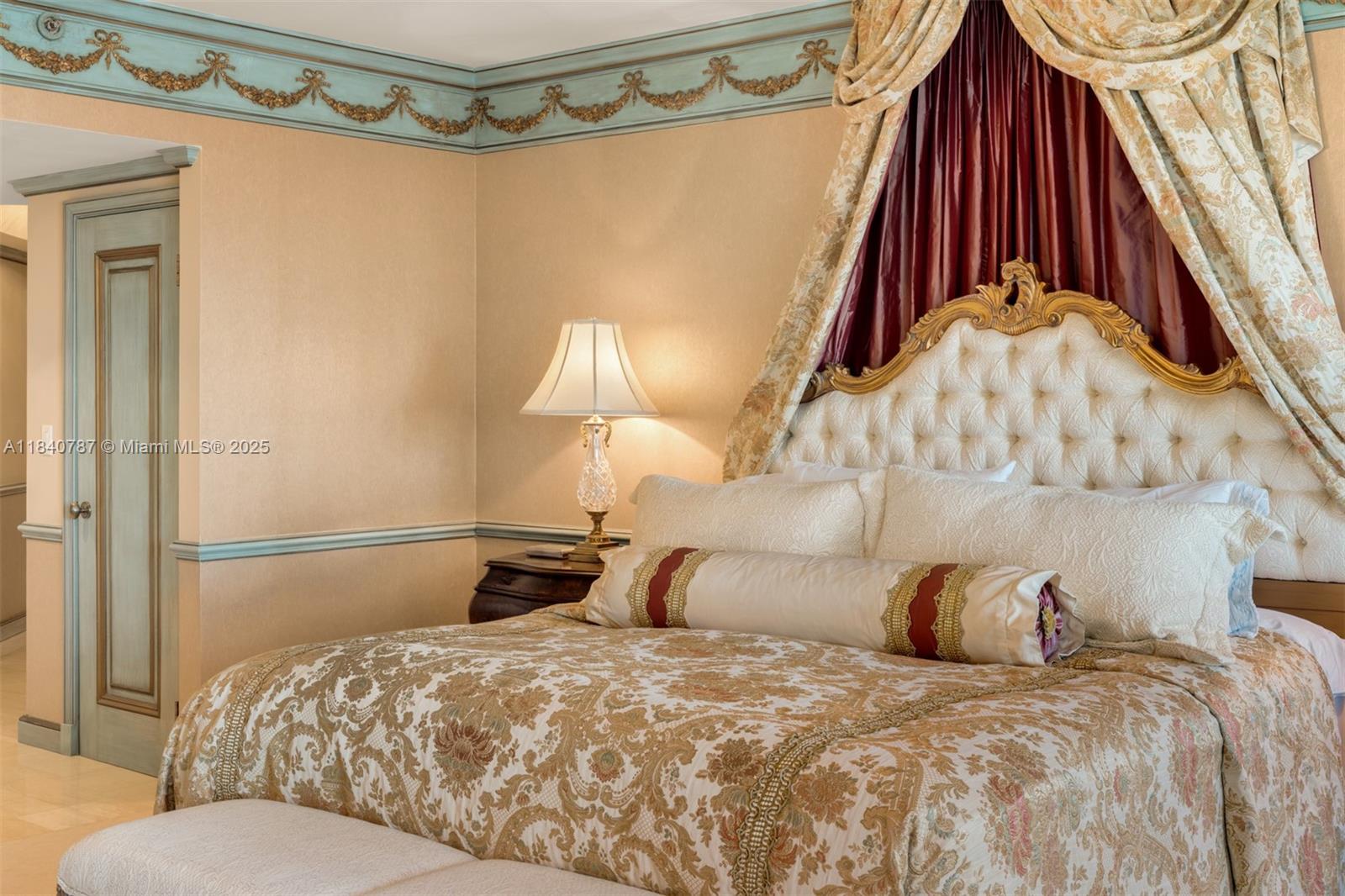 3000 ISL BLVD WILLIAMS IS - Residential