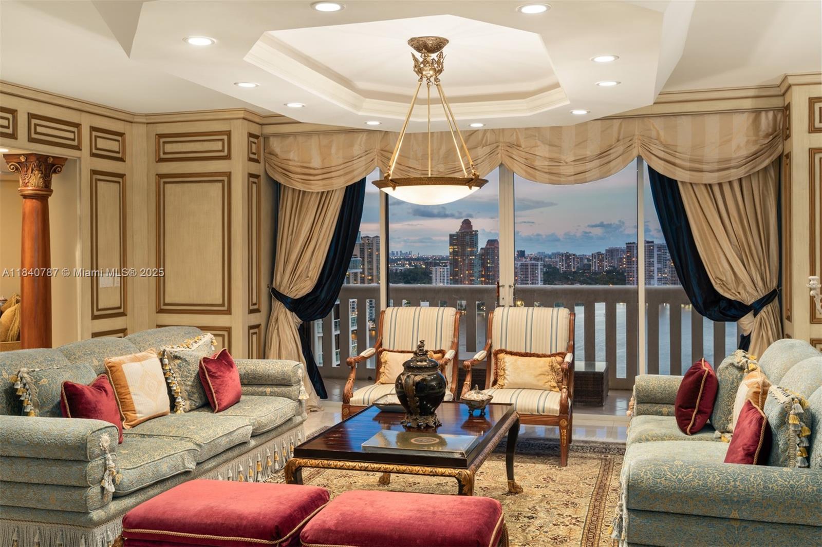 3000 ISL BLVD WILLIAMS IS - Residential