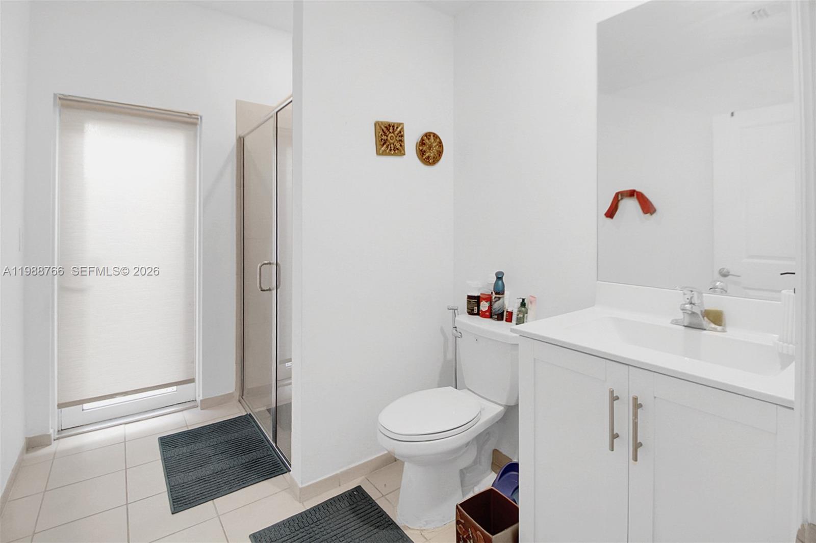 KEYS GATE RESIDENTIAL - Residential Lease