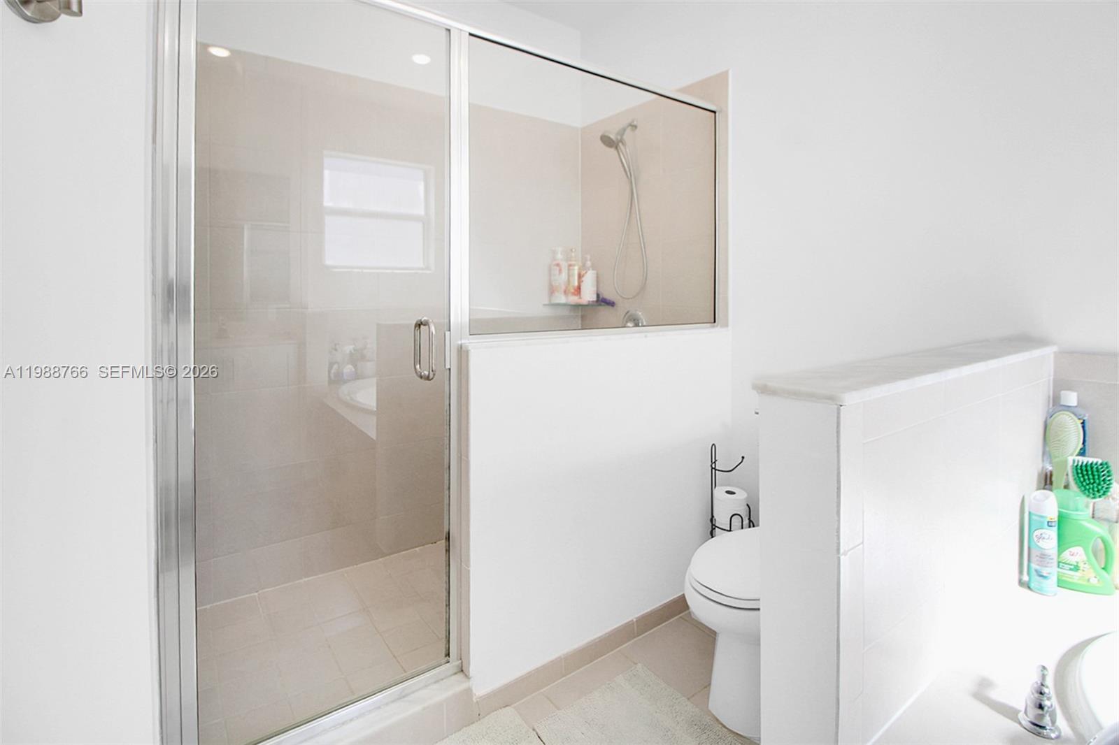 KEYS GATE RESIDENTIAL - Residential Lease