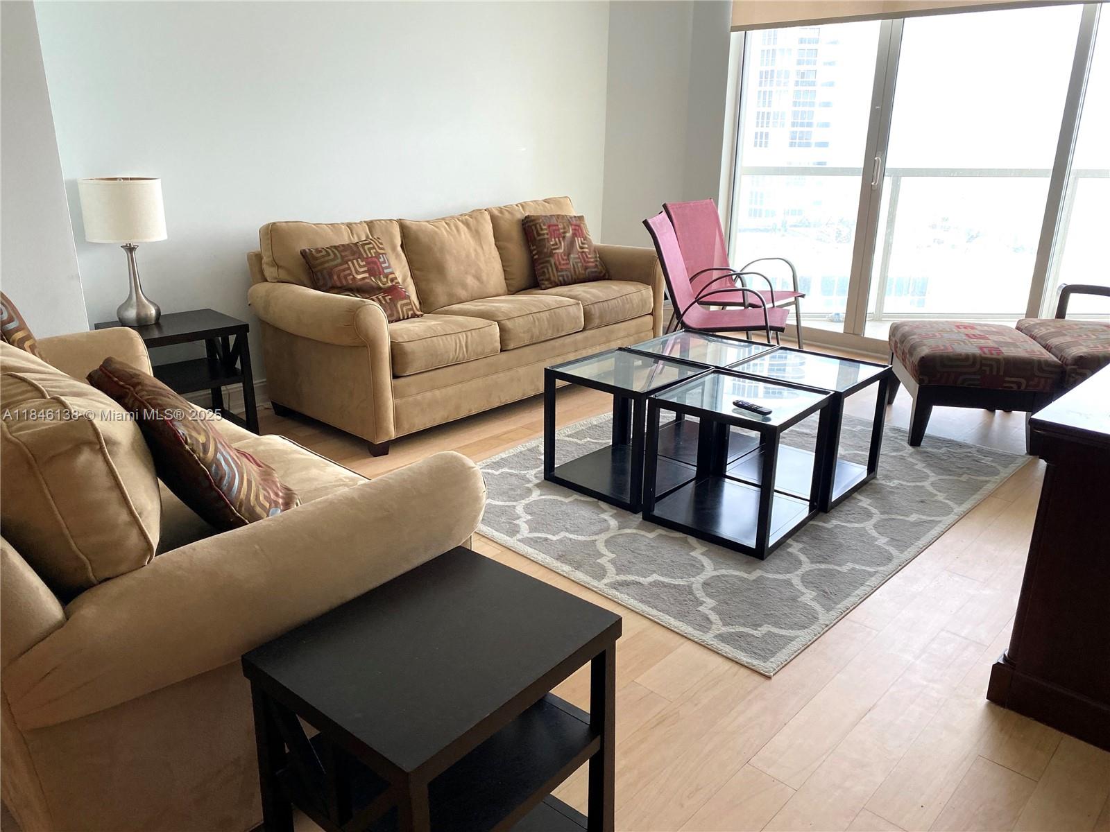 16699 Collins Ave 1504