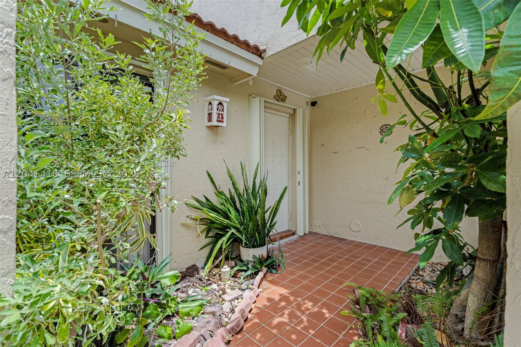 6233 NW 170th Ter
