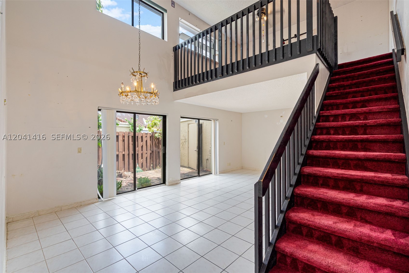 6233 NW 170th Ter