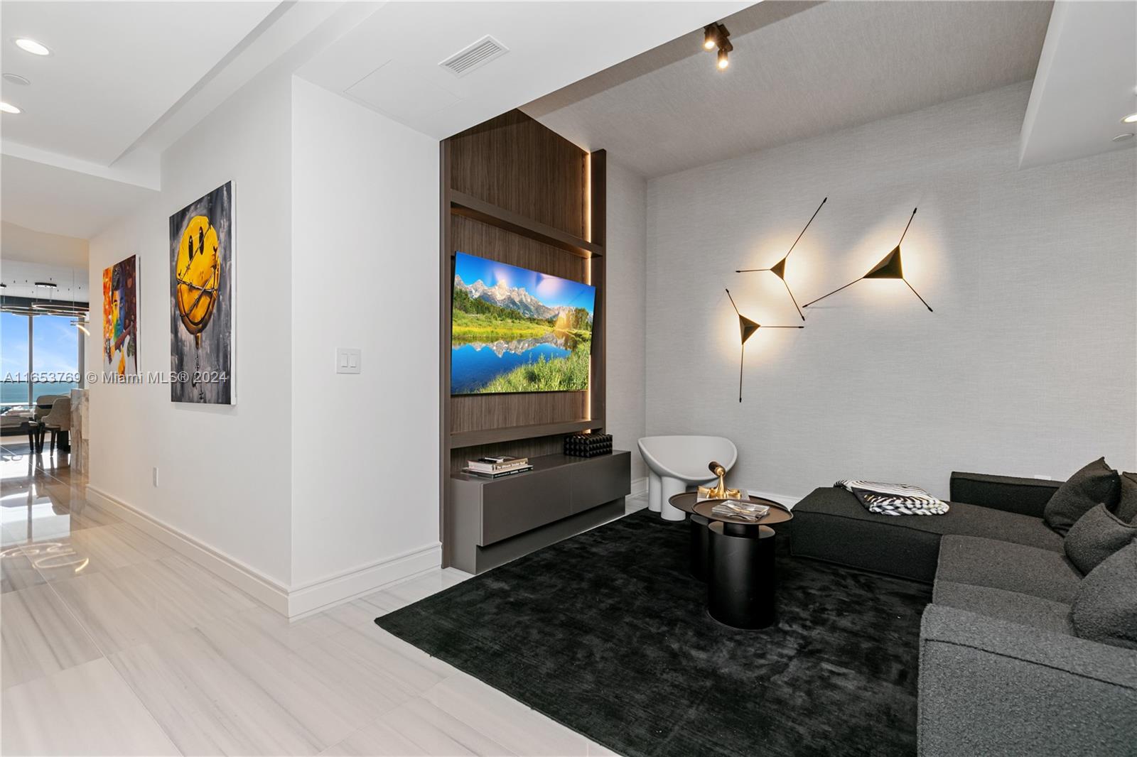 Estates at Acqualina - Residential