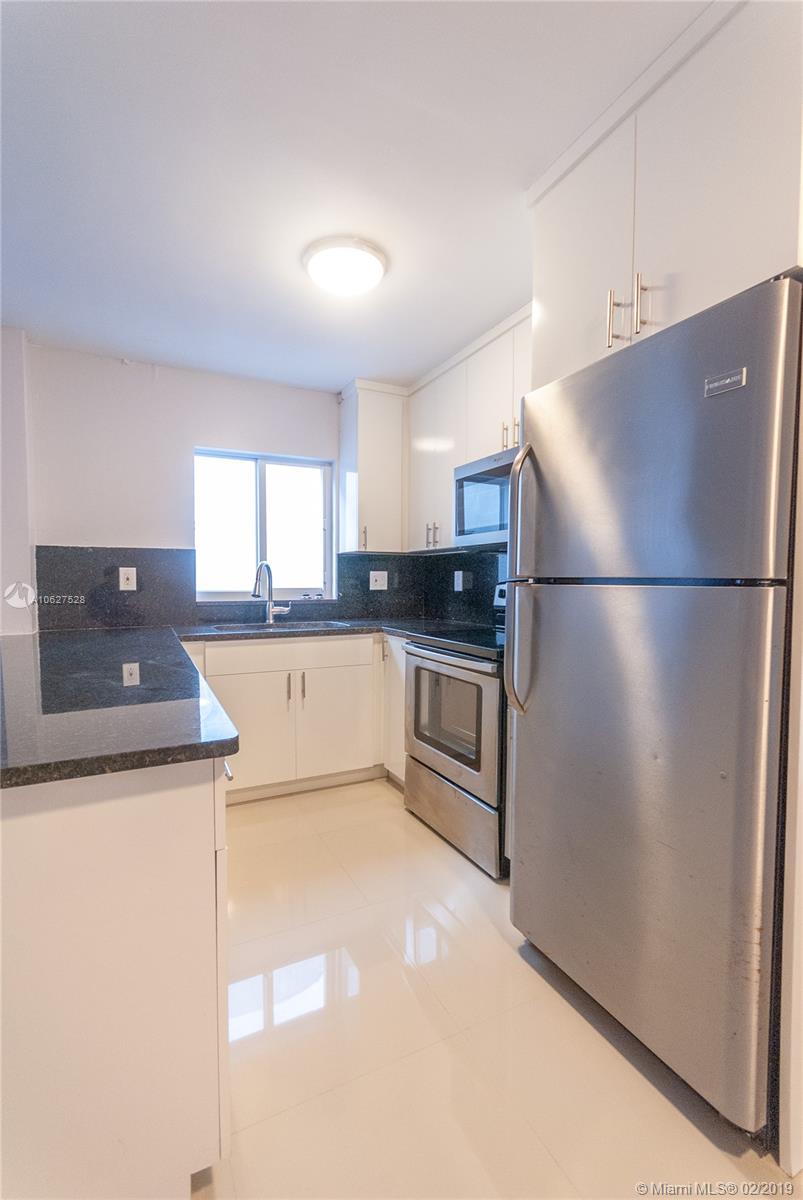 ISLE OF NORMANDY-MIAMI VI - Residential Lease