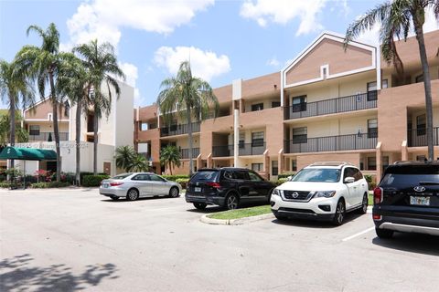 Condominium in Tamarac FL 7317 Fairfax Dr Dr 1.jpg