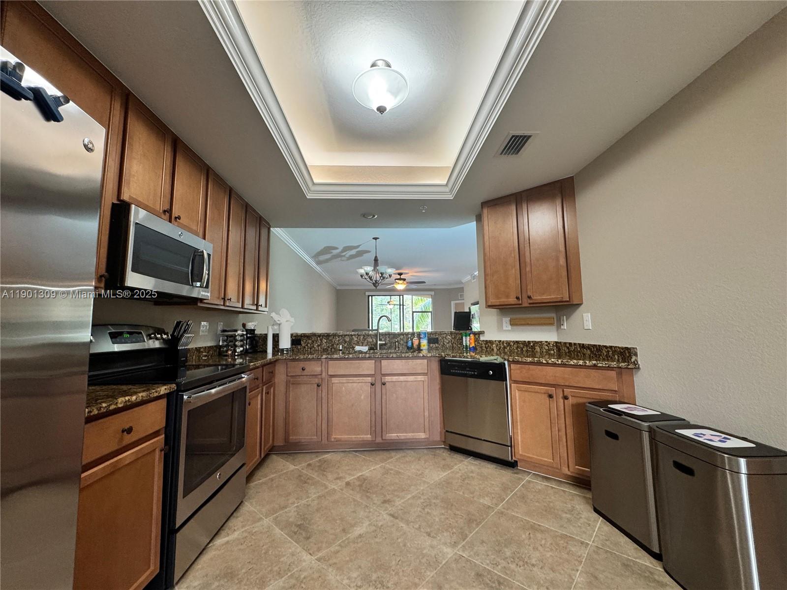 BONITA NATIONAL GOLF - Residential