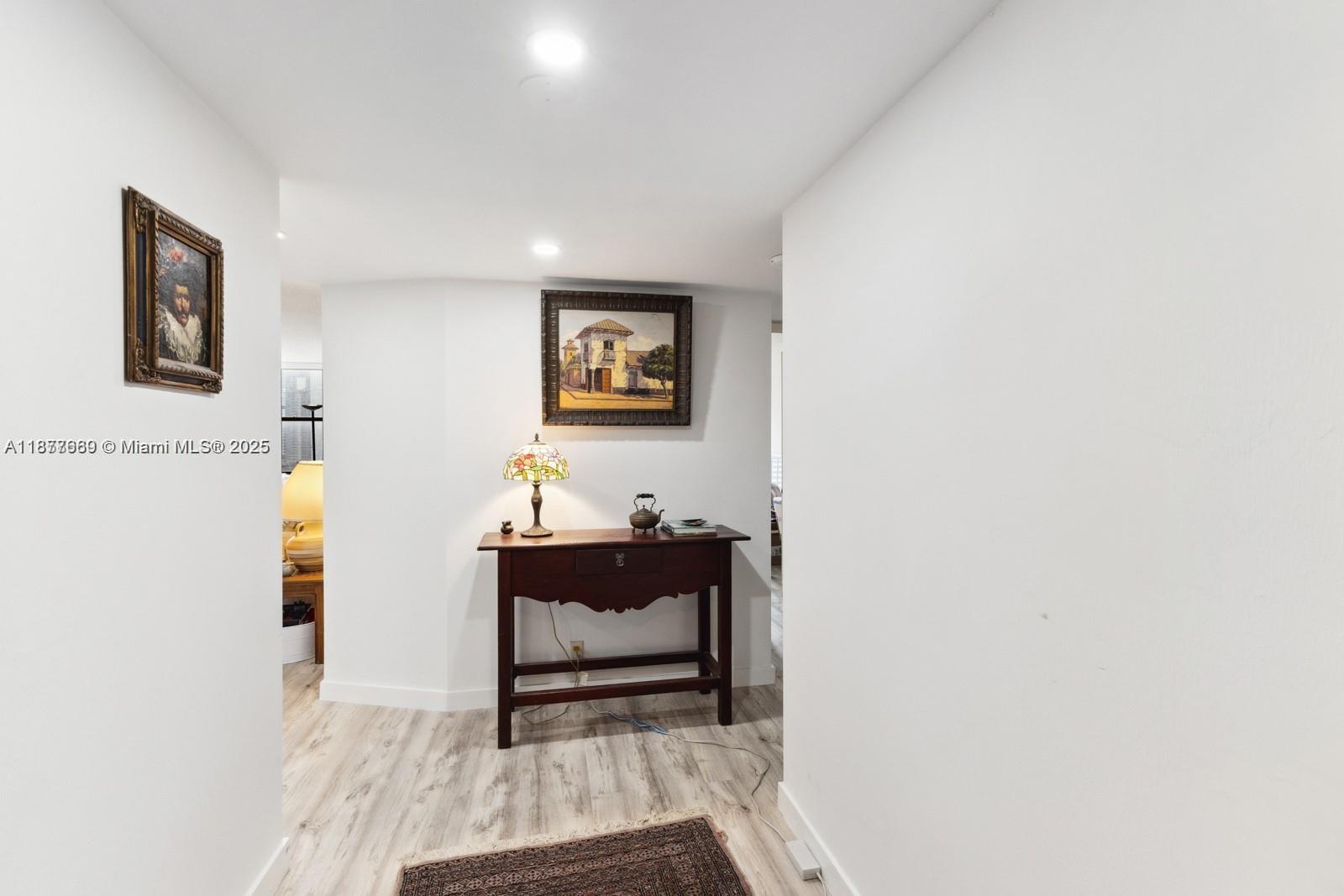 BRICKELL PLACE CONDO - Residential