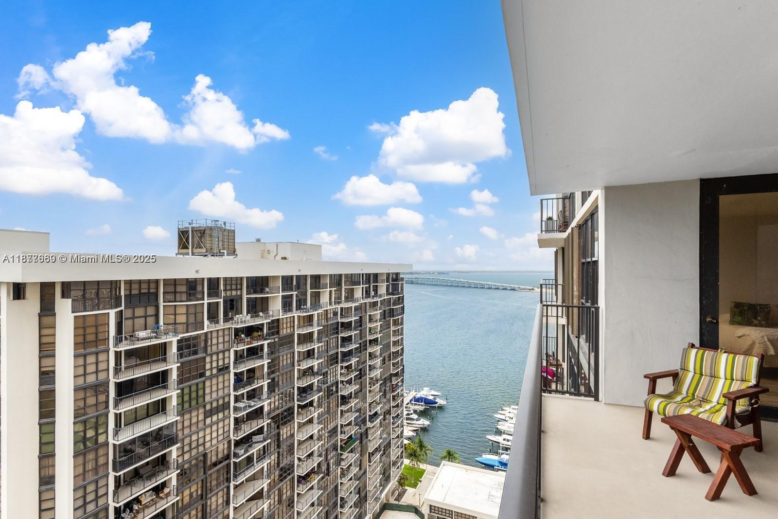 BRICKELL PLACE CONDO - Residential