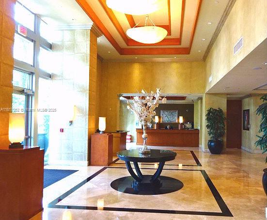 360 CONDO A - Residential