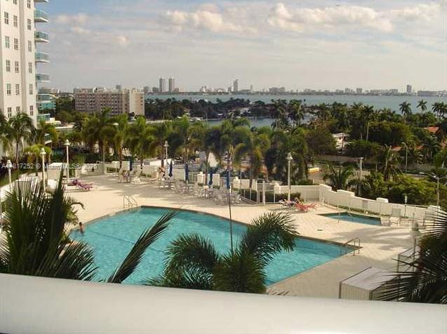 360 CONDO A - Residential